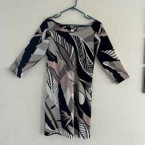 Manuhealii polyester boat neck line pink white black gray bird of paradise